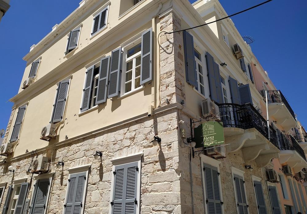 Fiera Guesthouse 埃尔莫波利斯 外观 照片