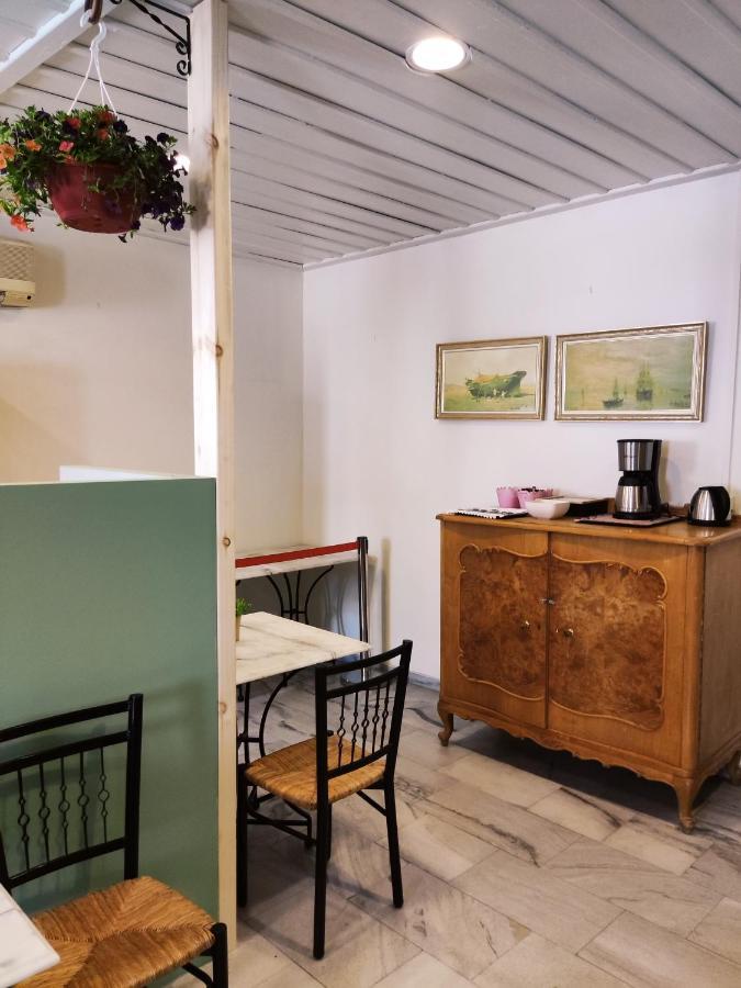 Fiera Guesthouse 埃尔莫波利斯 外观 照片