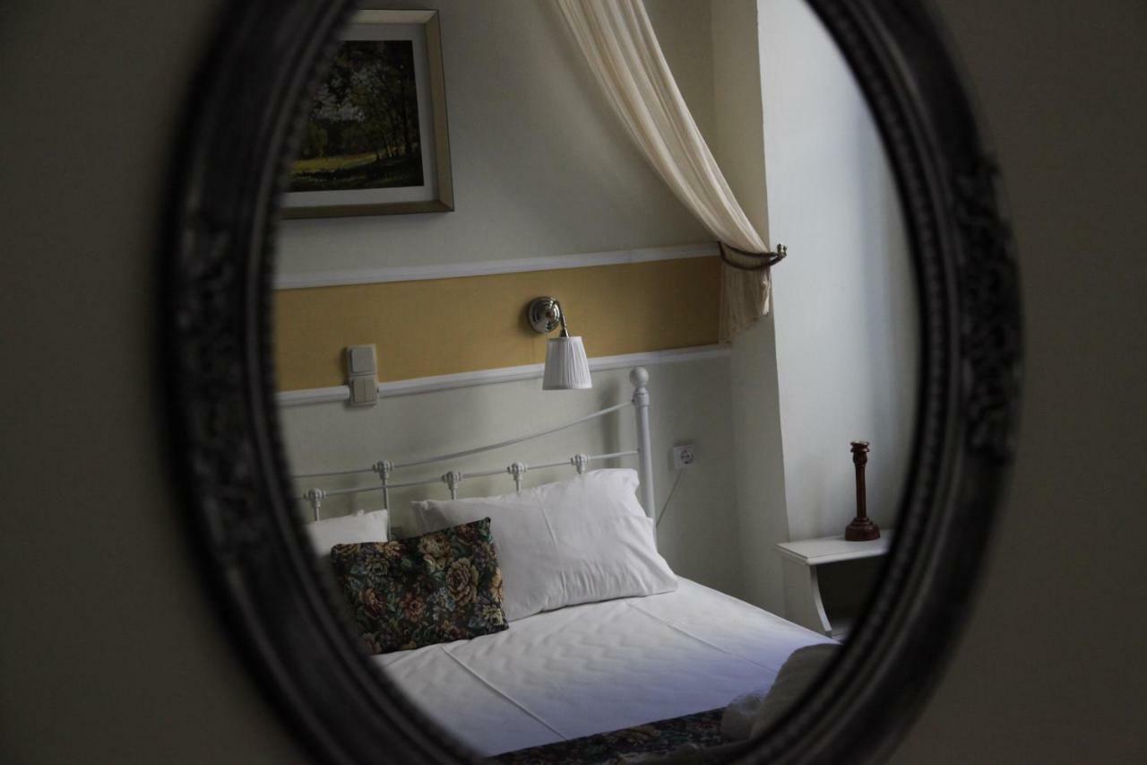 Fiera Guesthouse 埃尔莫波利斯 外观 照片