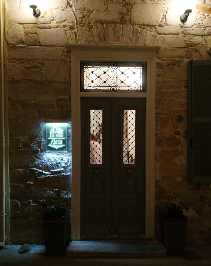 Fiera Guesthouse 埃尔莫波利斯 外观 照片