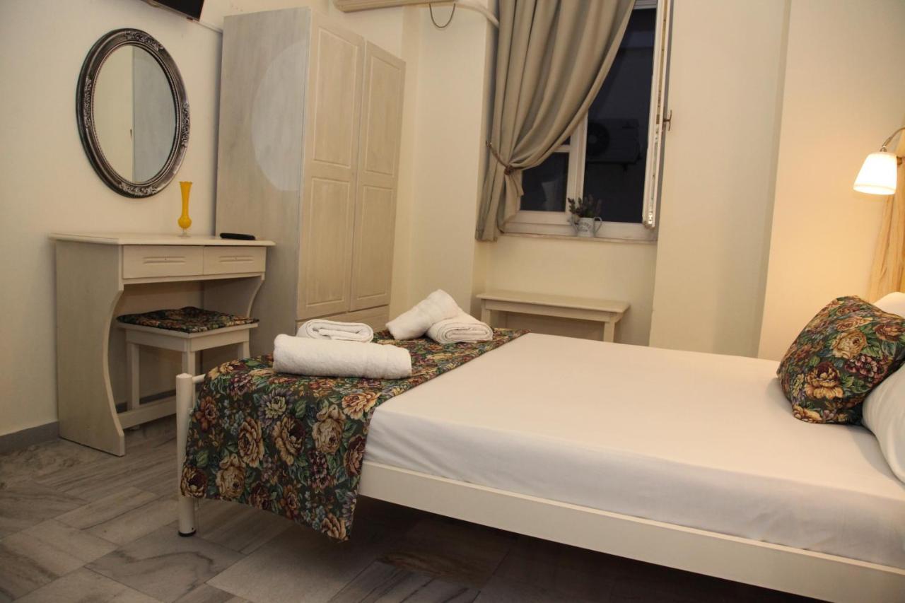 Fiera Guesthouse 埃尔莫波利斯 外观 照片